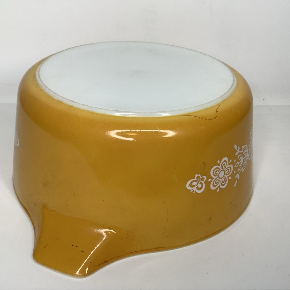 Vintage PYREX Butterfly Gold Round Casserole Dish Bowl 475-B 2.5 QT No L… - Picture 5 of 8